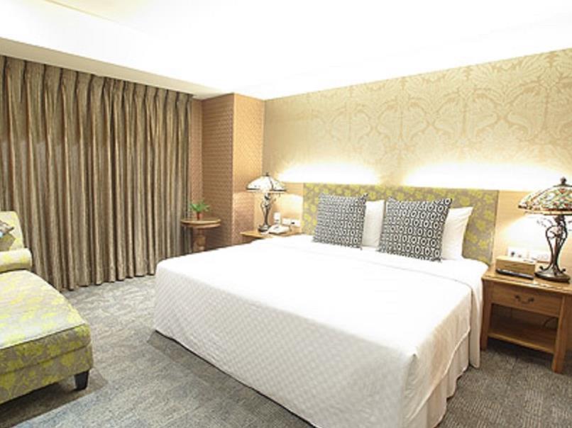 Cai She Hotel Taipei Bagian luar foto