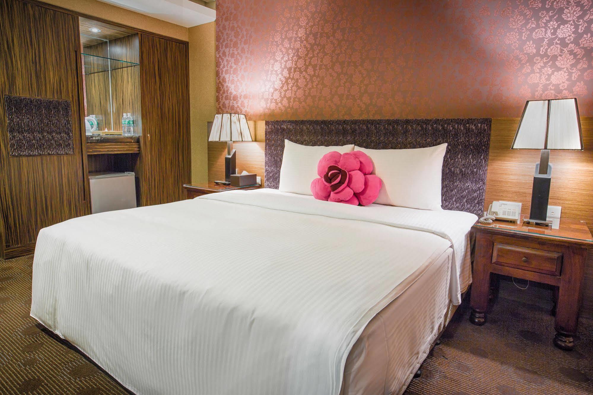 Cai She Hotel Taipei Bagian luar foto