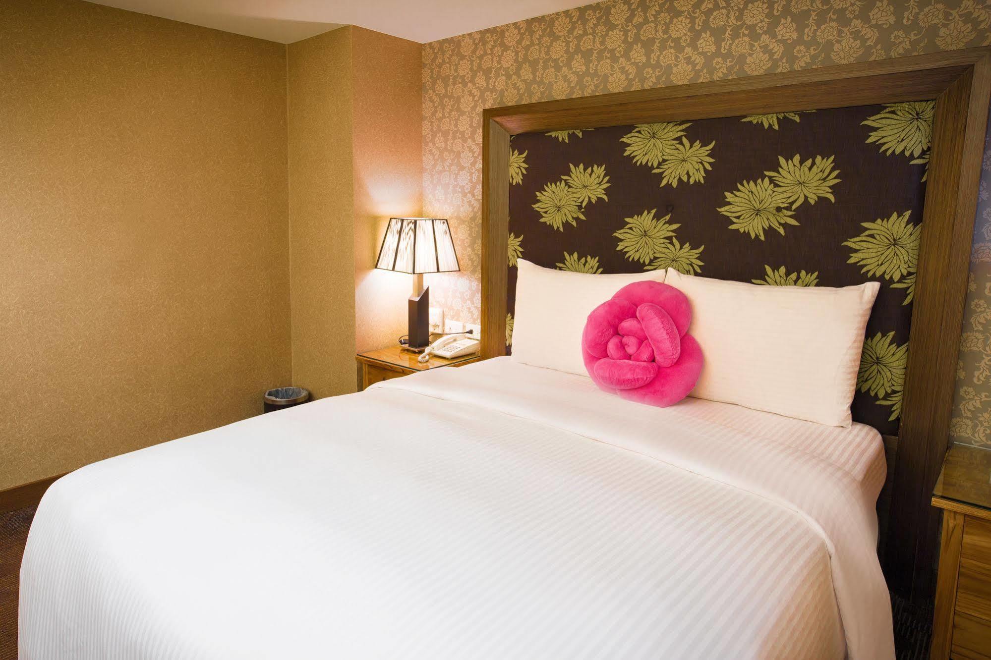 Cai She Hotel Taipei Bagian luar foto